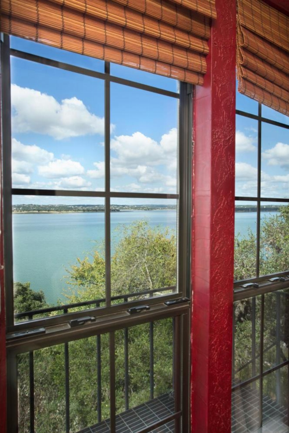 Lakehouse Bed and Breakfast Image 27